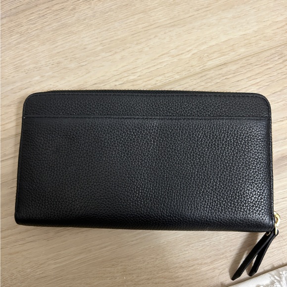 Kate Spade Wallet - Picture 3 of 3